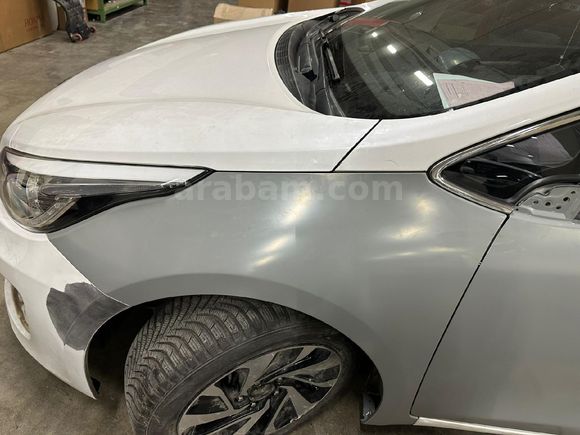 Sahibinden Kia Ceed 1.6 CRDi Concept Plus 2016 Model  105.000 km Beyaz