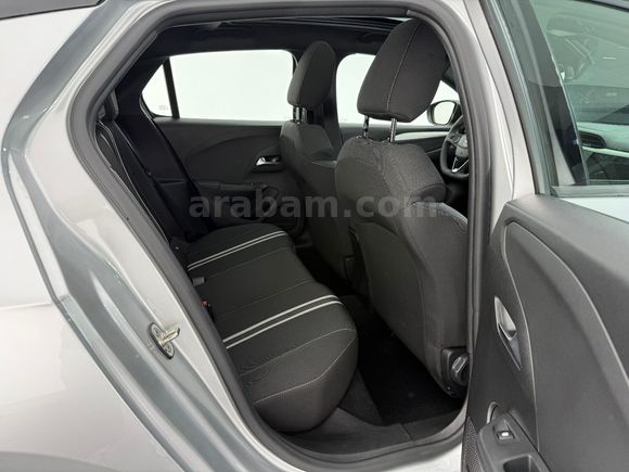otomobil Opel Corsa 1.2 T GS AT8