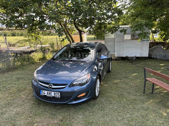 Sahibinden Opel Astra 1.6 Edition 2015 Model  180.000 km Mavi