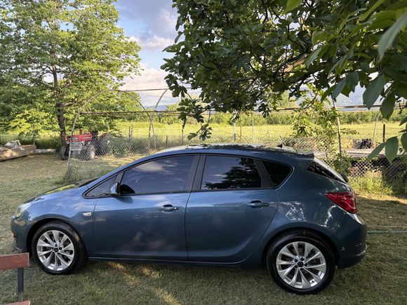 Sahibinden Opel Astra 1.6 Edition 2015 Model  180.000 km Mavi