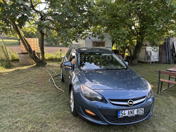 Sahibinden Opel Astra 1.6 Edition 2015 Model  180.000 km Mavi