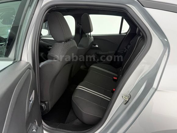 otomobil Opel Corsa 1.2 T GS AT8