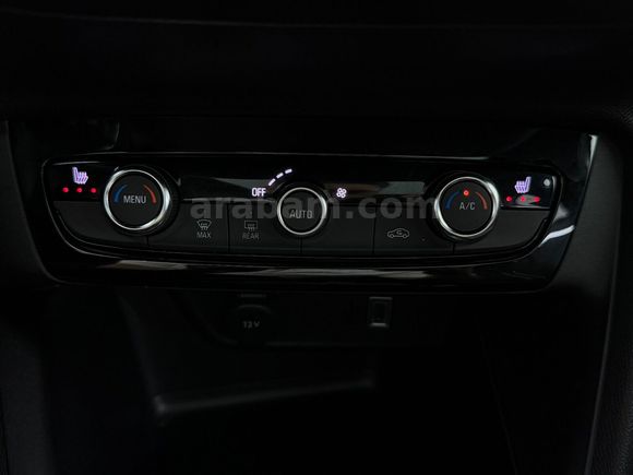 otomobil Opel Corsa 1.2 T GS AT8