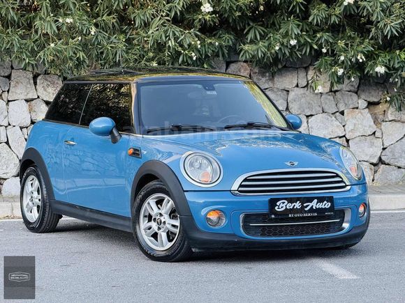 BERK AUTO'DAN-SATILIK-2013 MODEL MİNİ COOPER 1.6-DİZEL