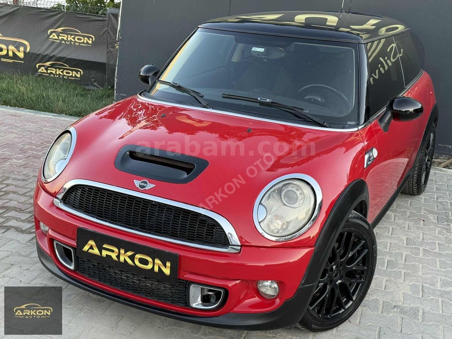 Galeriden Mini Cooper 1.6 Türkiye Paketi 2013 Model İstanbul 117.000 km Kırmızı 4