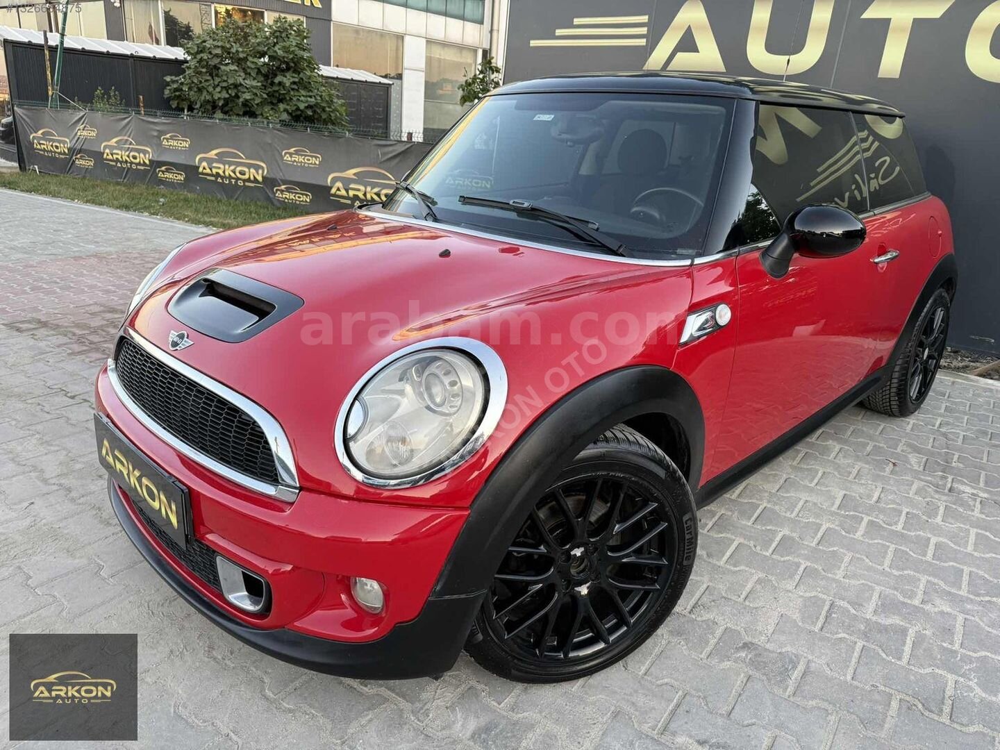 Galeriden Mini Cooper 1.6 Türkiye Paketi 2013 Model İstanbul 117.000 km Kırmızı 6
