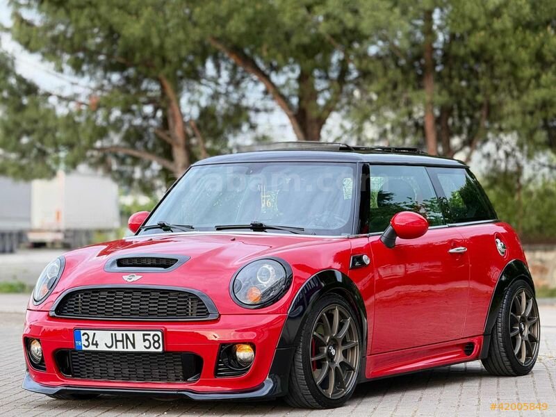 Galeriden Mini Cooper S 1.6 2009 Model İstanbul 150.000 km Kırmızı