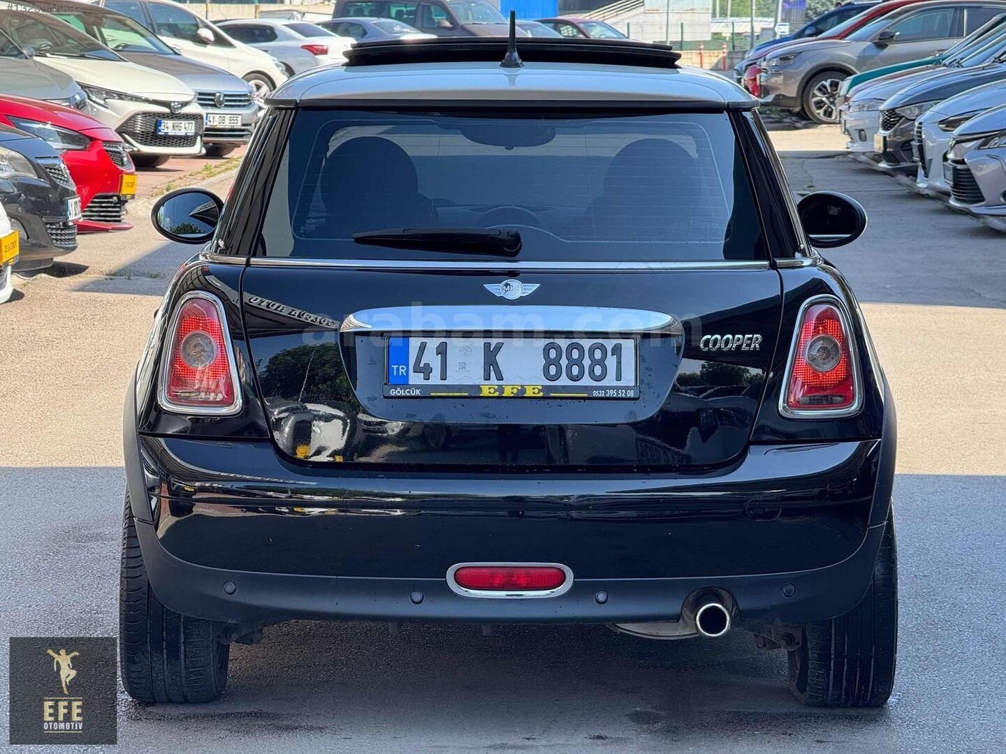 Galeriden Mini Cooper 1.6 Türkiye Paketi 2010 Model Kocaeli 127.000 km Siyah 7