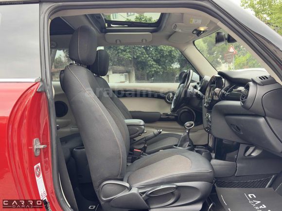 CARRO GARAJ 2014 MİNİ COOPER 1.5 D CHİLİ CAM TAVANLI 169.000 KM