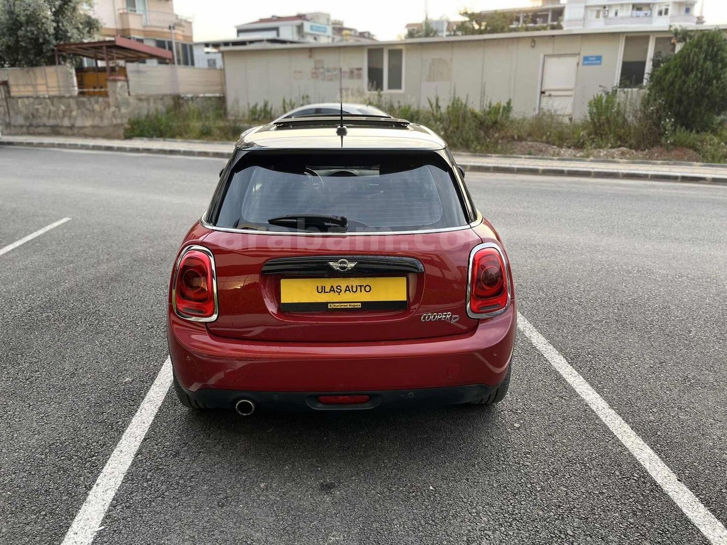 Galeriden Mini Cooper 1.5 D Chili 2017 Model Antalya 80.000 km Kırmızı 4