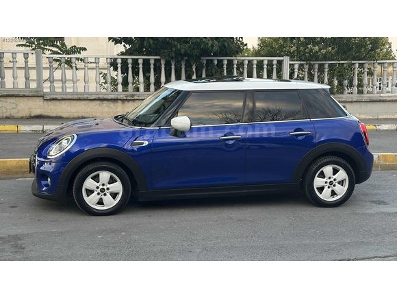 MİNİ COOPER HATASIZ BOYASIZ DEĞİŞENSİZ YETKİLİ BAKIMLI