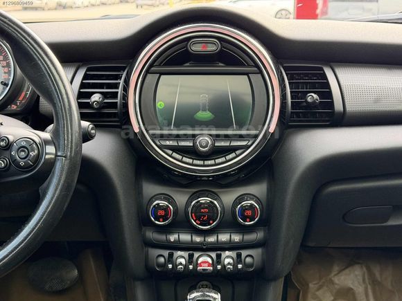 2018 MODEL MİNİ COOPER 1.5D CHİLİ CAM TAVAN KIRMIZI 80.000KM