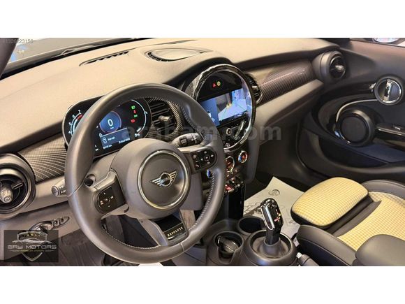 HATASIZ 2023 MİNİ COOPER RESOLUTE EDİTİON CAM TAVAN ÖZEL SERİ