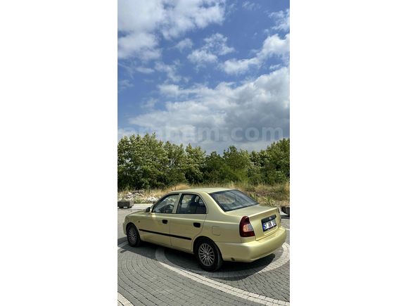 Sahibinden Hyundai Accent 1.3 LX 2000 Model 