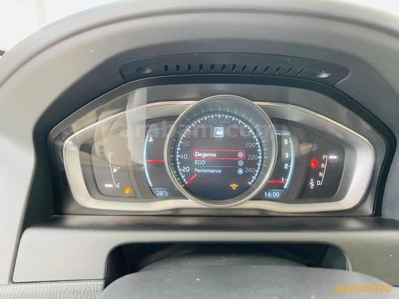 Öncül Mot.Araçlar__2013 XC60 2.0 D4 ADVANCE GEARTRONİC HATASIZ