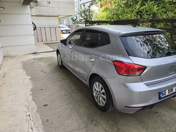 Sahibinden Seat Ibiza 1.0 Style 2022 Model