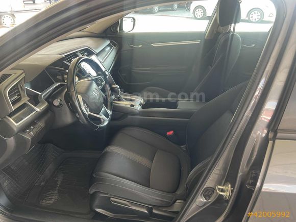 HATASIZ BOYASIZ DEĞİŞENSİZ HONDA CİVİC