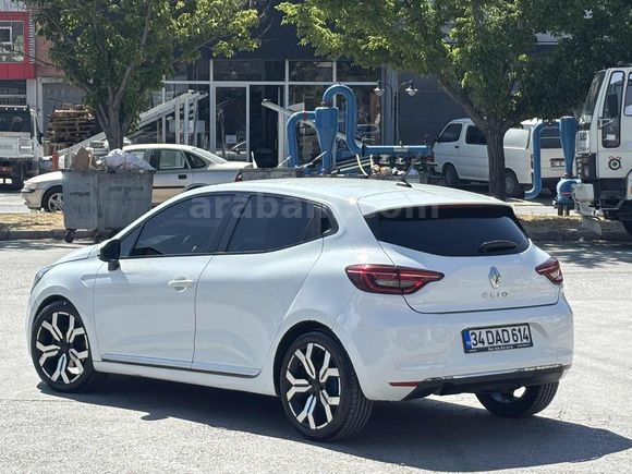 E&D AUTO'DAN RENAULT CLIO TOUCH OTOMATİK