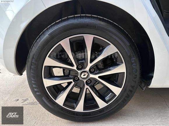 AYTCARS - 2023 RENAULT CLİO 1.0 TCE TOUCH TURBO 6 İLERİ 90 HP..!