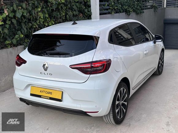 AYTCARS - 2023 RENAULT CLİO 1.0 TCE TOUCH TURBO 6 İLERİ 90 HP..!