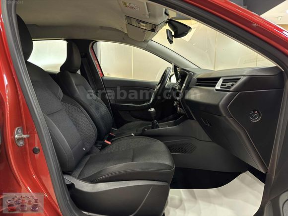 2023 CLİO 1.0 TCE TOUCH 90 HP MAKYAJLI LED/CAR PLAY/NAVİ/2 BOYA