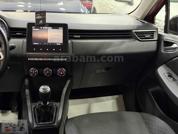 2023 CLİO 1.0 TCE TOUCH 90 HP MAKYAJLI LED/CAR PLAY/NAVİ/2 BOYA