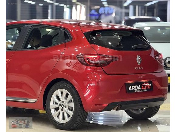 2023 CLİO 1.0 TCE TOUCH 90 HP MAKYAJLI LED/CAR PLAY/NAVİ/2 BOYA
