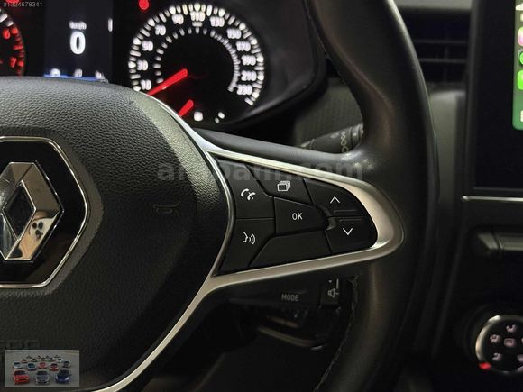 2023 CLİO 1.0 TCE TOUCH 90 HP MAKYAJLI LED/CAR PLAY/NAVİ/2 BOYA