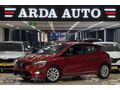 2023 CLİO 1.0 TCE TOUCH 90 HP MAKYAJLI LED/CAR PLAY/NAVİ/2 BOYA