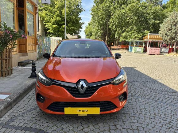 DEĞİŞENSİZ TEMİZ 2023 CLİO 1.0 TCE TOUCH PAKET