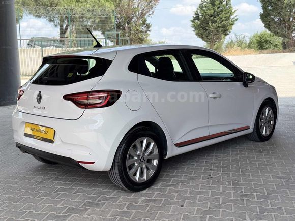 2023 CLIO TOUCH DEĞİŞENSİZ TRAMERSİZ HATASIZ AYARINDA