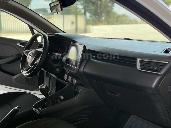 2023 CLIO TOUCH DEĞİŞENSİZ TRAMERSİZ HATASIZ AYARINDA