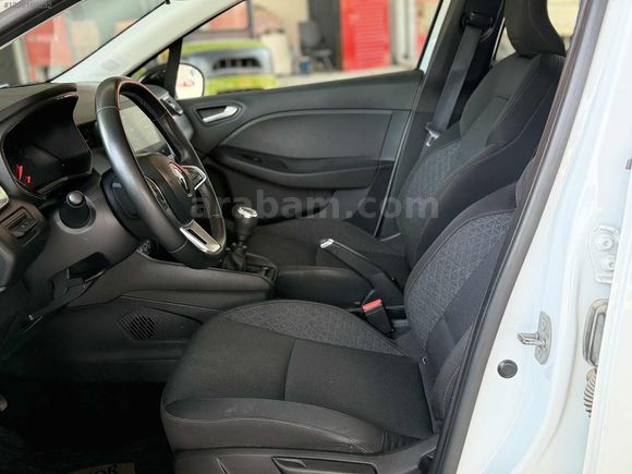 2023 CLIO TOUCH DEĞİŞENSİZ TRAMERSİZ HATASIZ AYARINDA