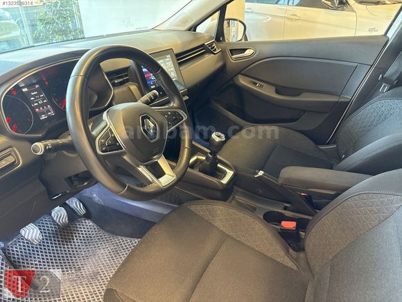 **K.K 12 AY TAKSİT İMKANI** TEKBAŞ MALTEPE' DEN RENAULT CLİO