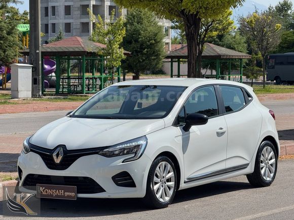 KONŞAH GROUP 2023 RENAULT CLİO 1.0TCE TOUCH BOYASIZ 48 AY KREDİ