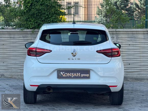 KONŞAH GROUP 2023 RENAULT CLİO 1.0TCE TOUCH BOYASIZ 48 AY KREDİ