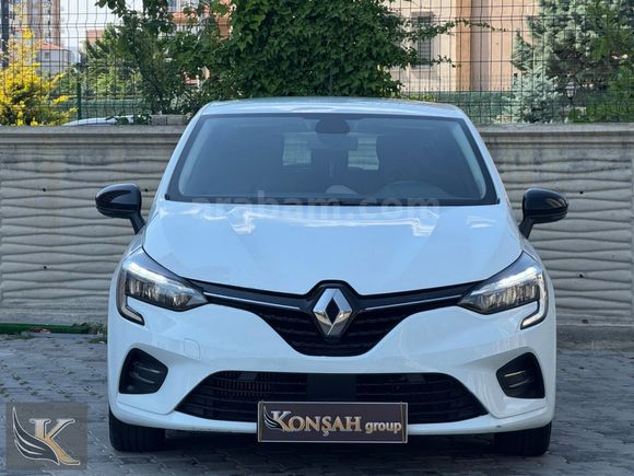 KONŞAH GROUP 2023 RENAULT CLİO 1.0TCE TOUCH BOYASIZ 48 AY KREDİ