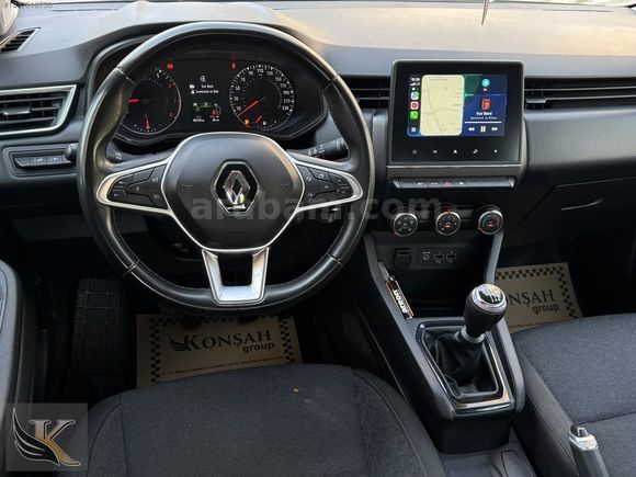 KONŞAH GROUP 2023 RENAULT CLİO 1.0TCE TOUCH BOYASIZ 48 AY KREDİ