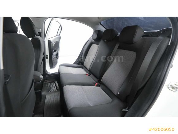 265.000 PEŞİNAT 2018 EGEA 129*KM EASY PLUS 1.6 DİZEL OTOMATİK
