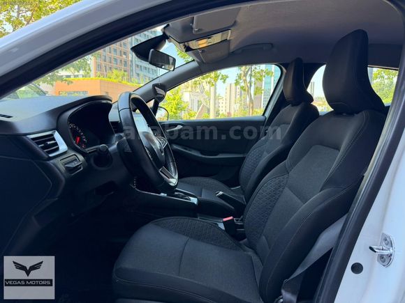 -VEGAS MOTORS-2021 RENAULT CLİO 1.0 TCE TOUCH BLUETOOTH CRUISE