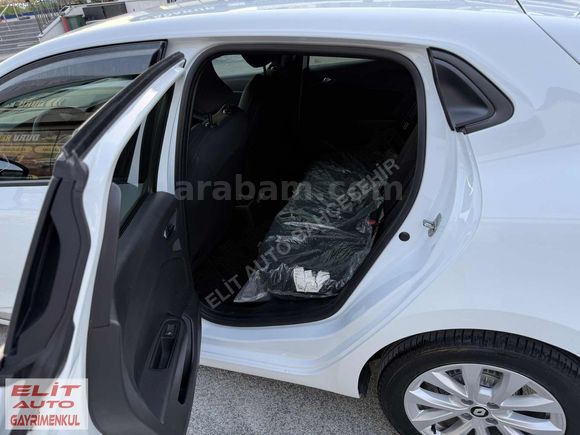 2023 CLİO 45 BİN KM BOYASIZ 90 HP HATASIZ AYARINDA