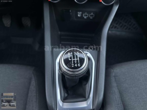 RAMES'TEN RENAULT CLİO 1.0TCE TOUCH - HATASIZ - LANSMAN RENK -