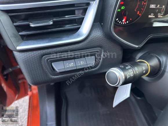 RAMES'TEN RENAULT CLİO 1.0TCE TOUCH - HATASIZ - LANSMAN RENK -