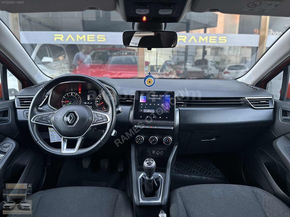 RAMES'TEN RENAULT CLİO 1.0TCE TOUCH - HATASIZ - LANSMAN RENK -