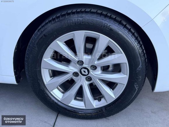 2023 "47.000 KM" RENAULT CLİO 1.0TCE TOUCH BEYAZ/FULL/TEMİZ