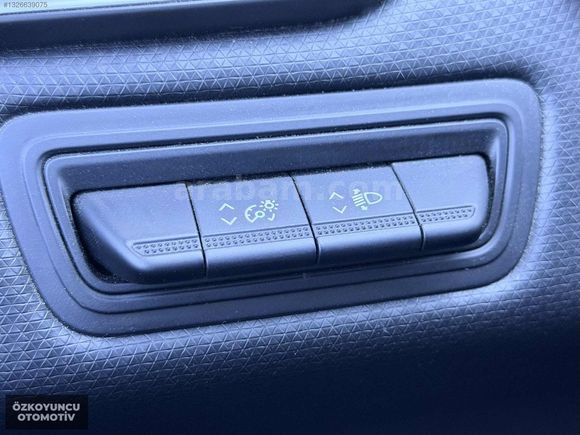 2023 "47.000 KM" RENAULT CLİO 1.0TCE TOUCH BEYAZ/FULL/TEMİZ