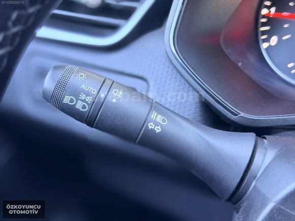 2023 "47.000 KM" RENAULT CLİO 1.0TCE TOUCH BEYAZ/FULL/TEMİZ