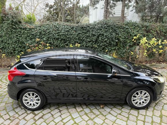 [MASCAR] 2013 FORD FOCUS 1.6 125HP IŞIK PAKET TİTANİUM TR'de Tek