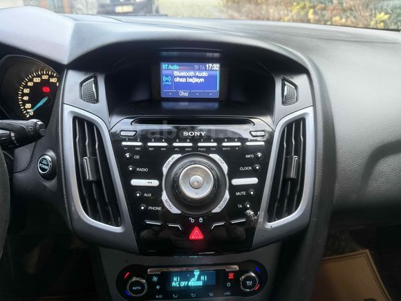 [MASCAR] 2013 FORD FOCUS 1.6 125HP IŞIK PAKET TİTANİUM TR'de Tek