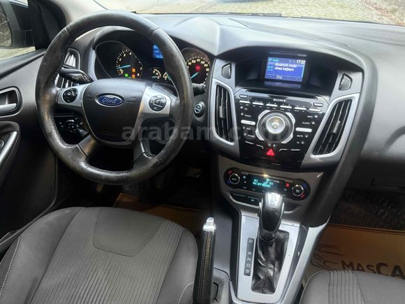 [MASCAR] 2013 FORD FOCUS 1.6 125HP IŞIK PAKET TİTANİUM TR'de Tek